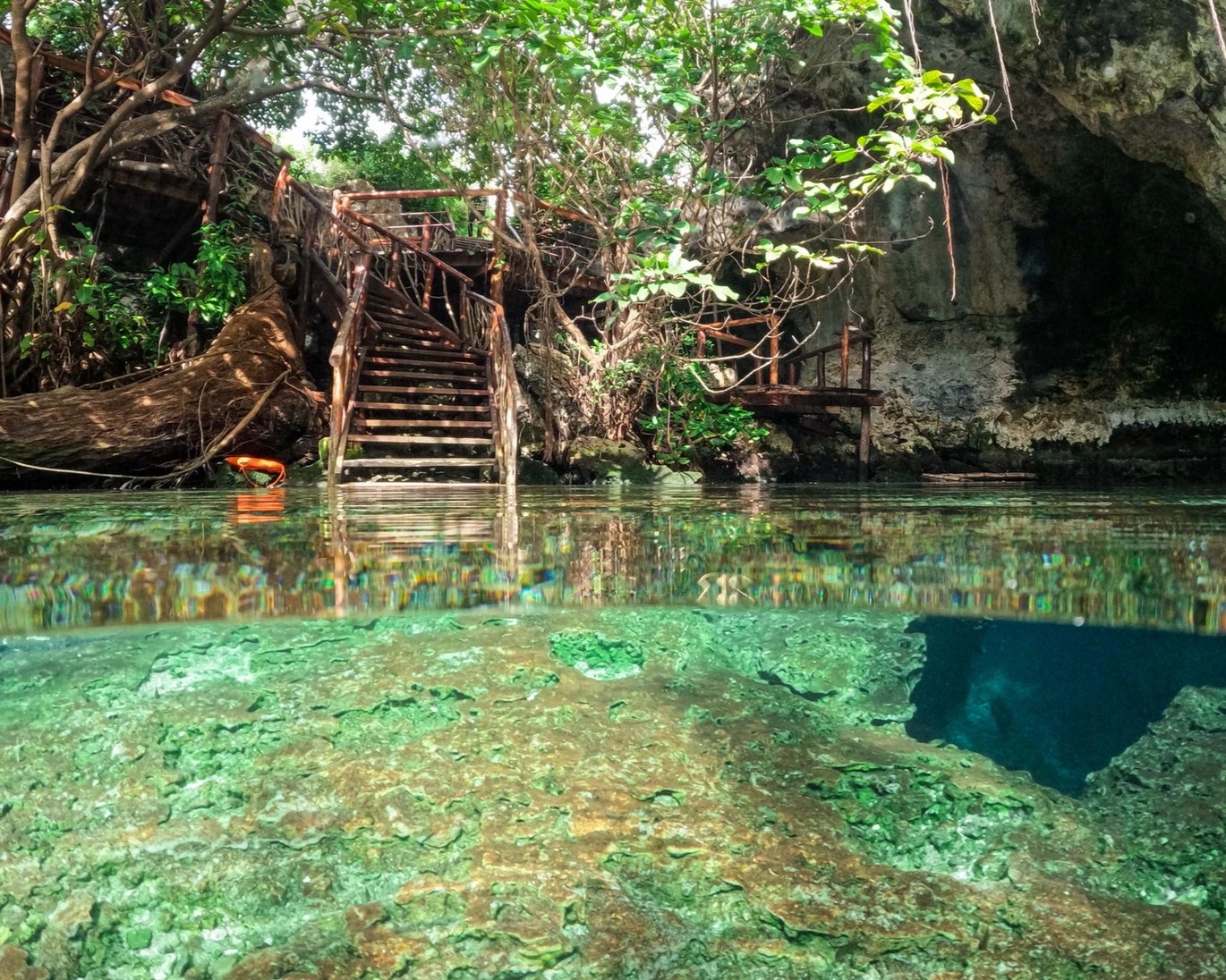 Maalum Cave