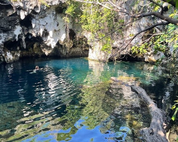 Maalum Cave